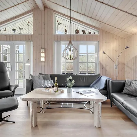 Holiday Home Baekholmen Ebeltoft I Holiday home *